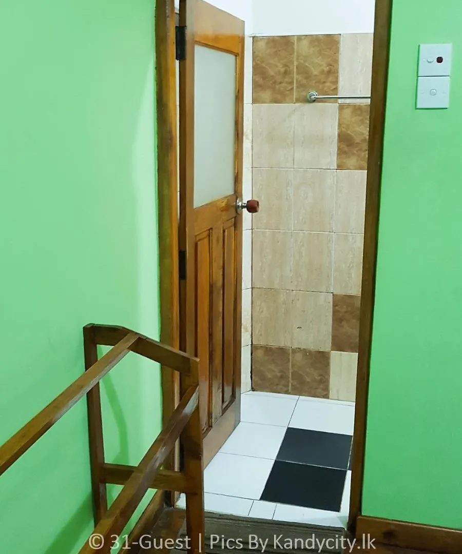 31 Kandy Guest House 2*,